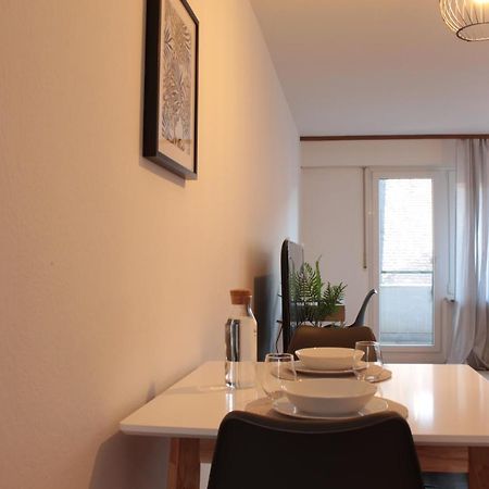 Апартаменти Zentral. Stylisch. Balkon & Parkplatz. Netflix Гольцгерлінген Екстер'єр фото