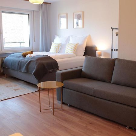 Апартаменти Zentral. Stylisch. Balkon & Parkplatz. Netflix Гольцгерлінген Екстер'єр фото